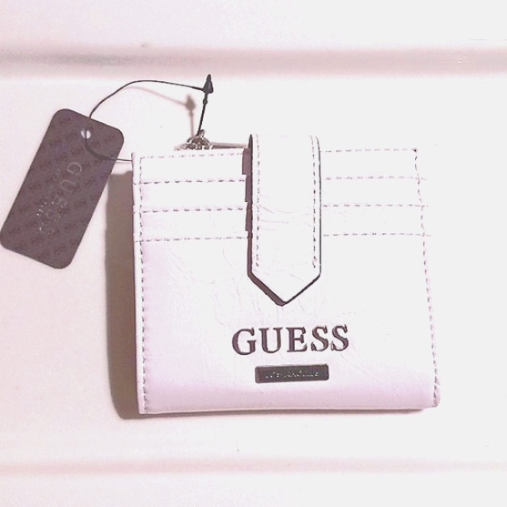 Beautiful GUESS⚜️Multi  Compartment Wallet